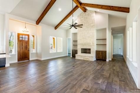 246 Timber Place La Vernia TX 78121