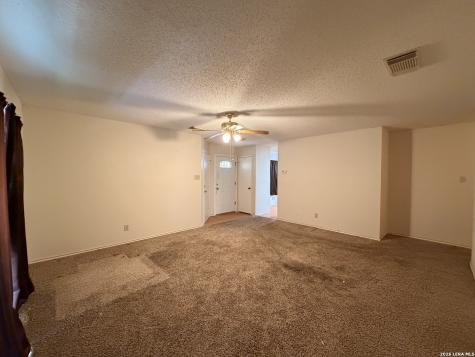 8349 Morning Grove Converse TX 78109
