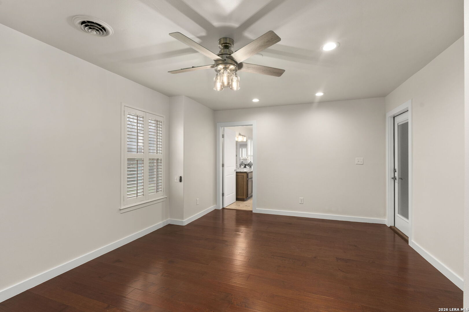 2126 E Lawndale Drive San Antonio TX 78209