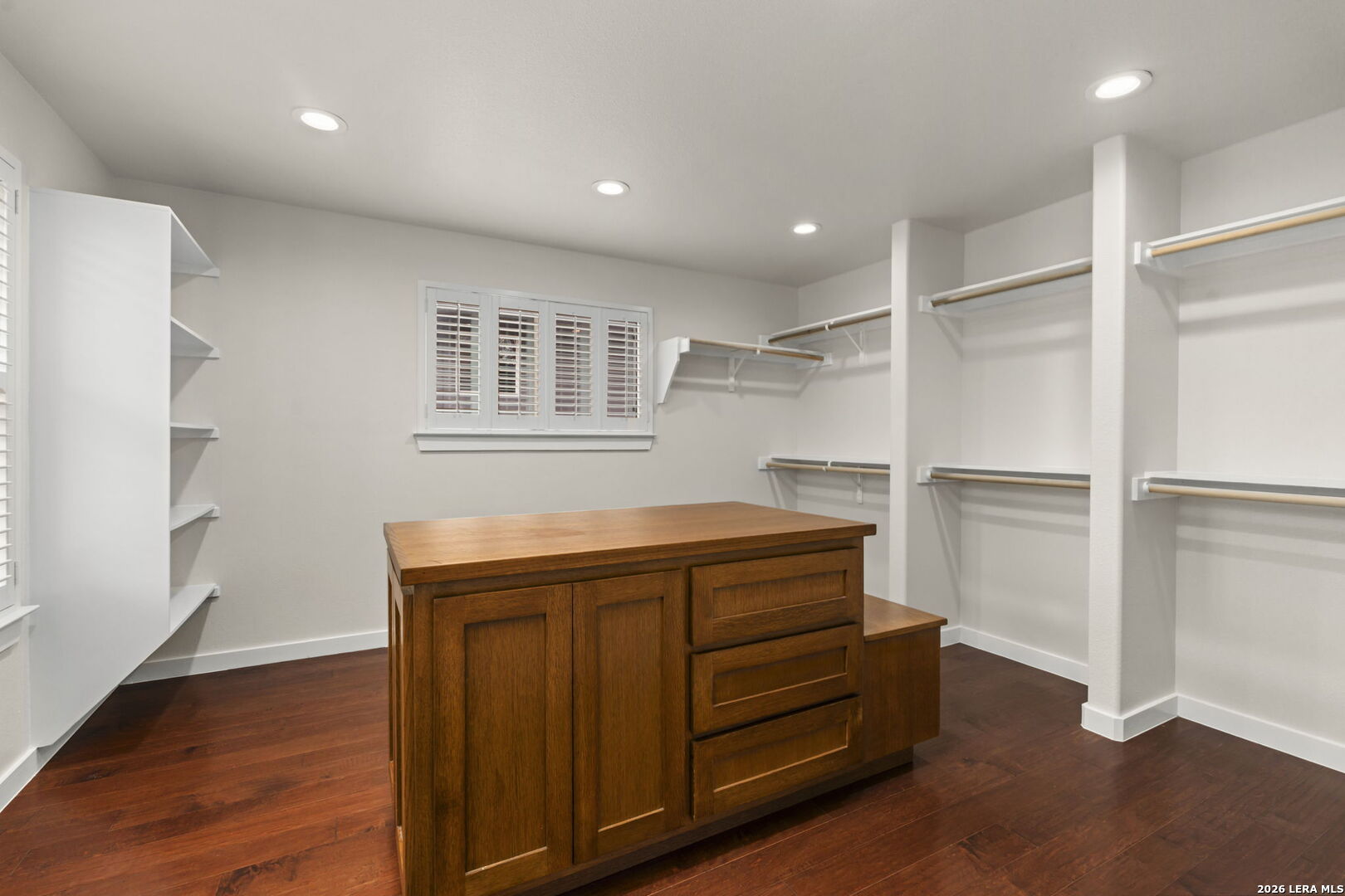 2126 E Lawndale Drive San Antonio TX 78209