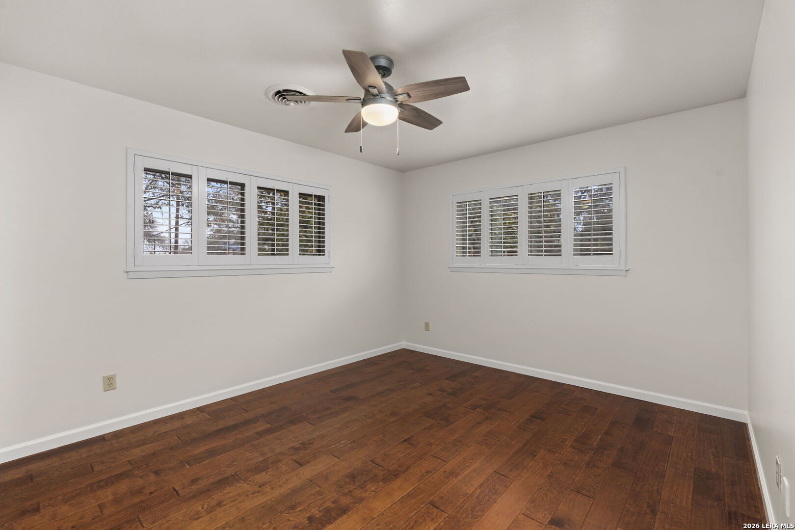 2126 E Lawndale Drive San Antonio TX 78209