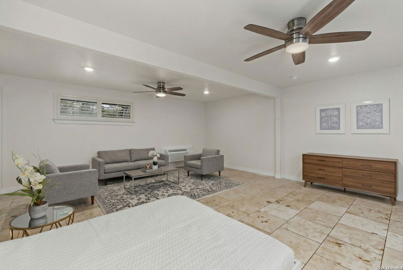 2126 E Lawndale Drive San Antonio TX 78209