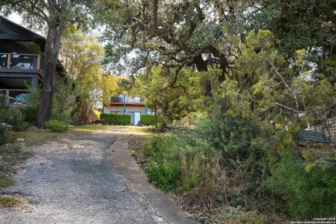 1021 Hillcrest Forest Canyon Lake TX 78133