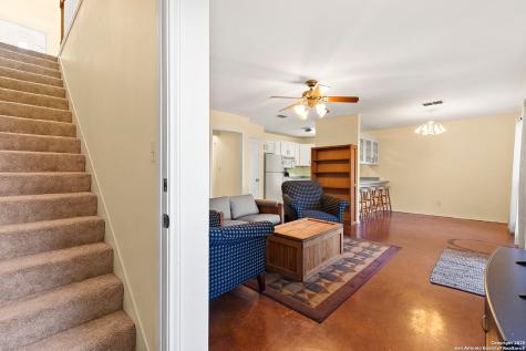 1021 Hillcrest Forest Canyon Lake TX 78133