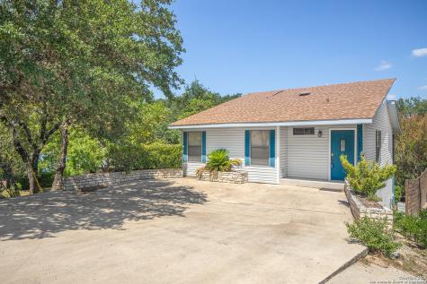 1021 Hillcrest Forest Canyon Lake TX 78133