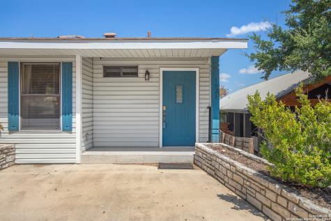 1021 Hillcrest Forest Canyon Lake TX 78133