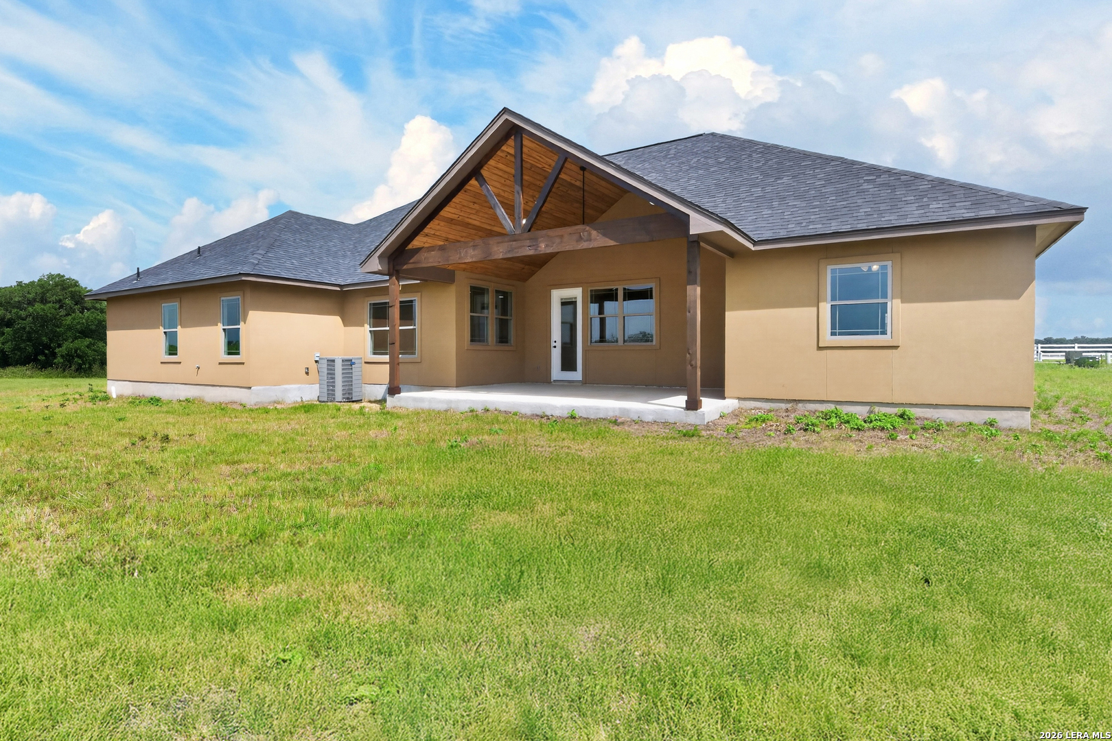 956 Horseshoe Falls Bandera TX 78003
