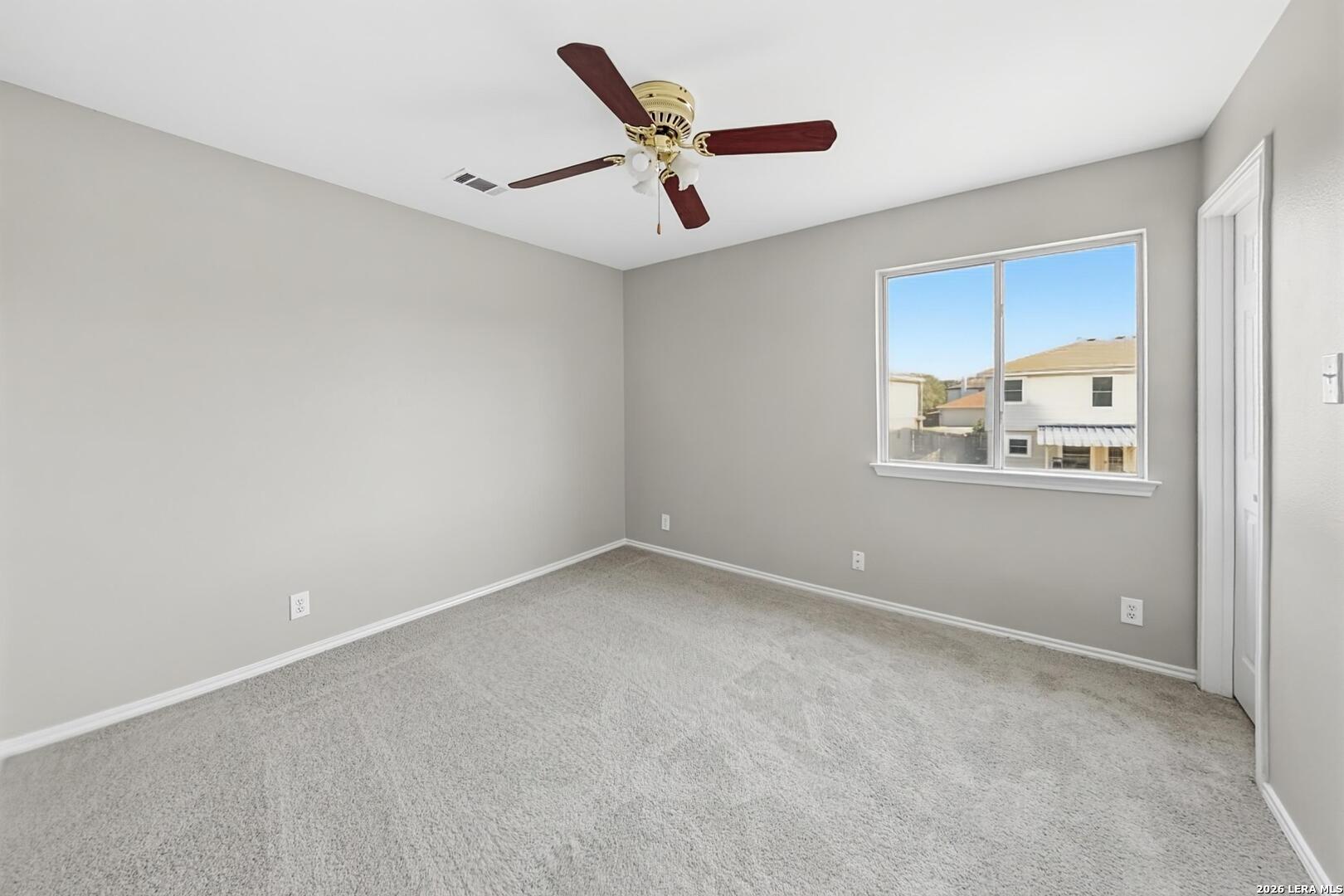 8922 Quaker Selma TX 78154
