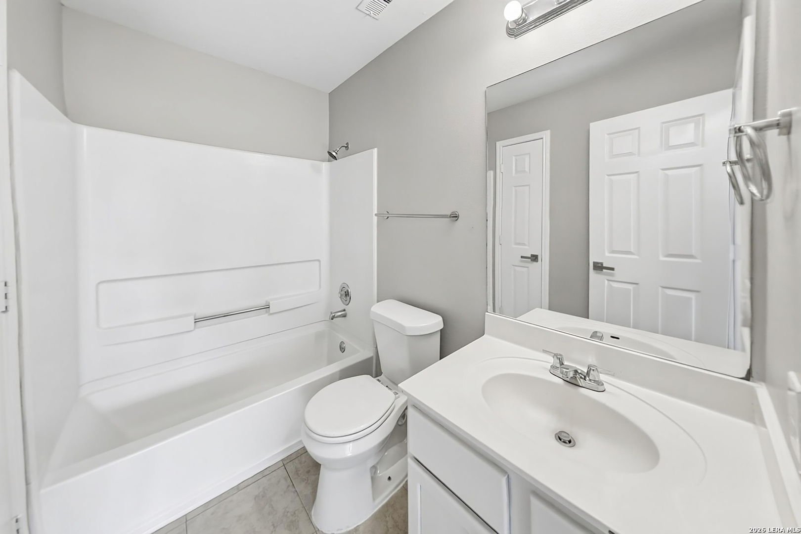 8922 Quaker Selma TX 78154