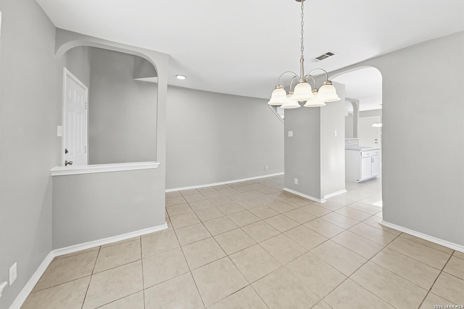 8922 Quaker Selma TX 78154