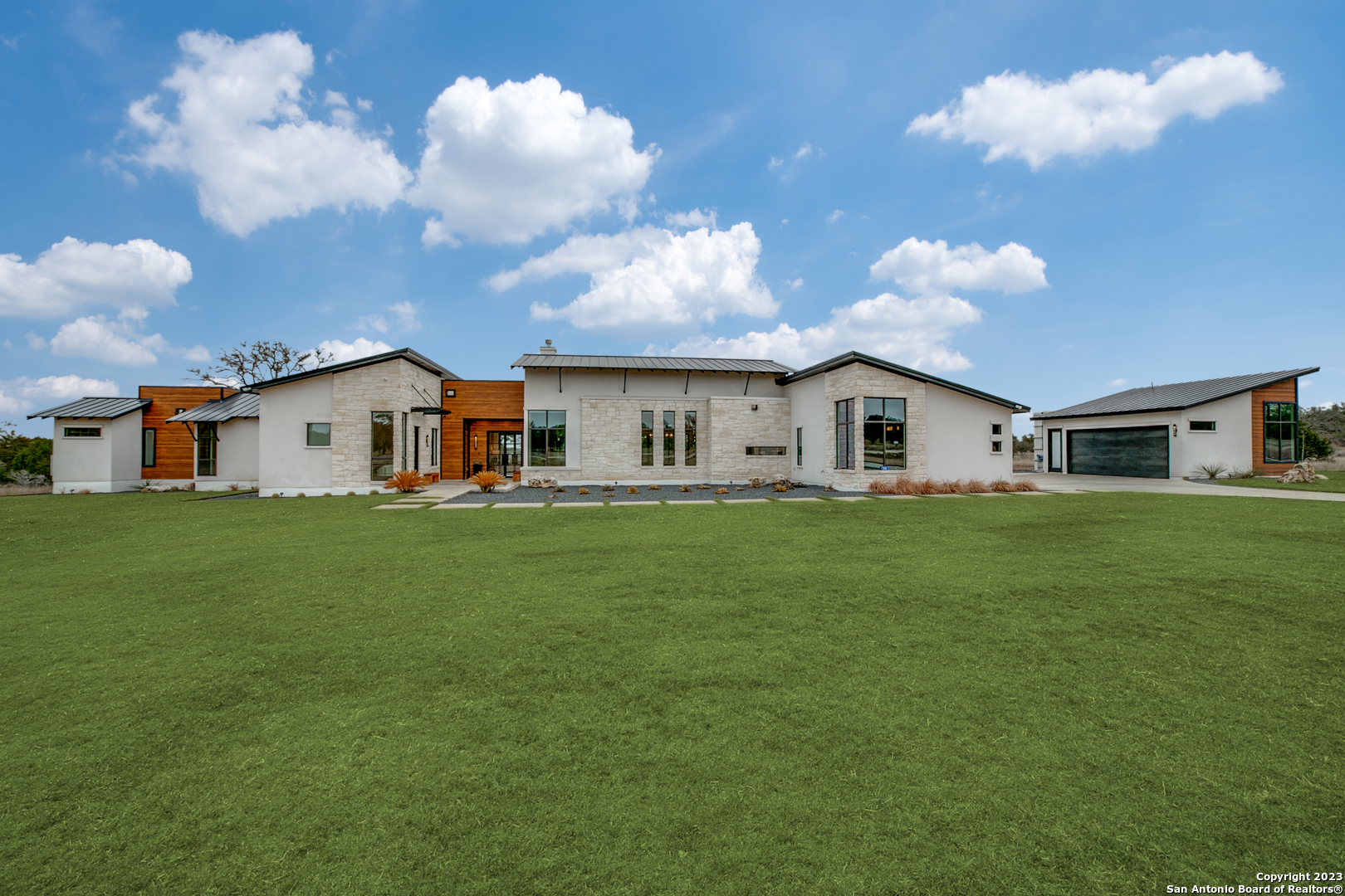 255 Sabinas Creek Ranch Road Boerne TX 78006