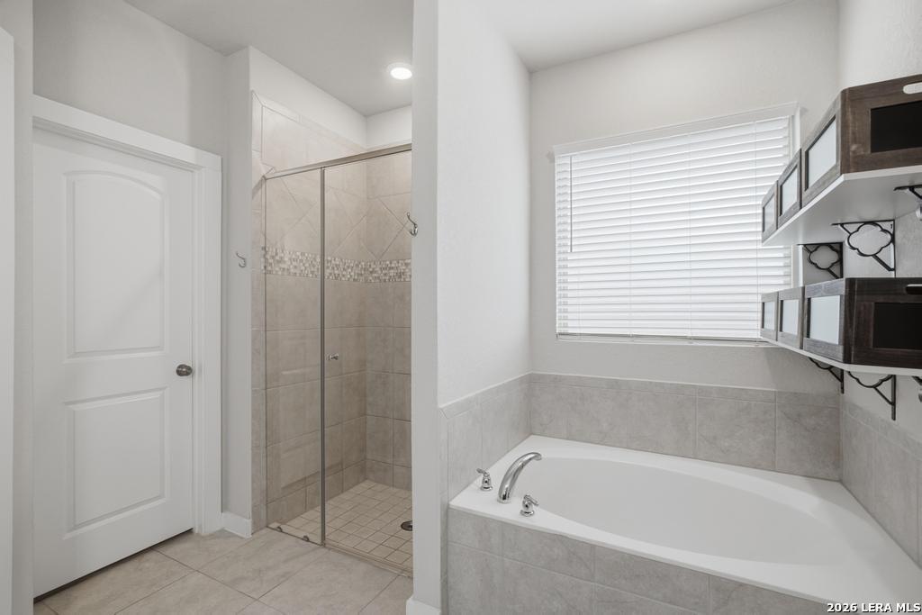 2431 Valencia Crest San Antonio TX 78245