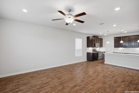 2431 Valencia Crest San Antonio TX 78245