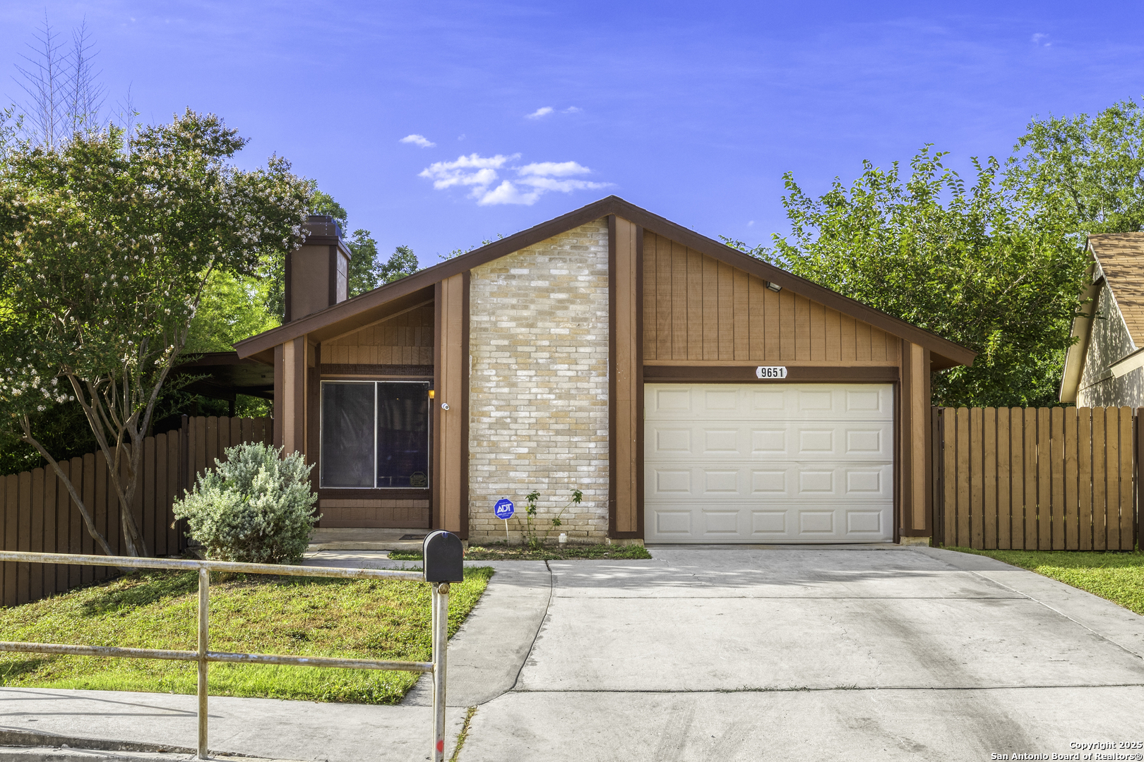 9651 Ivy Bend San Antonio TX 78250