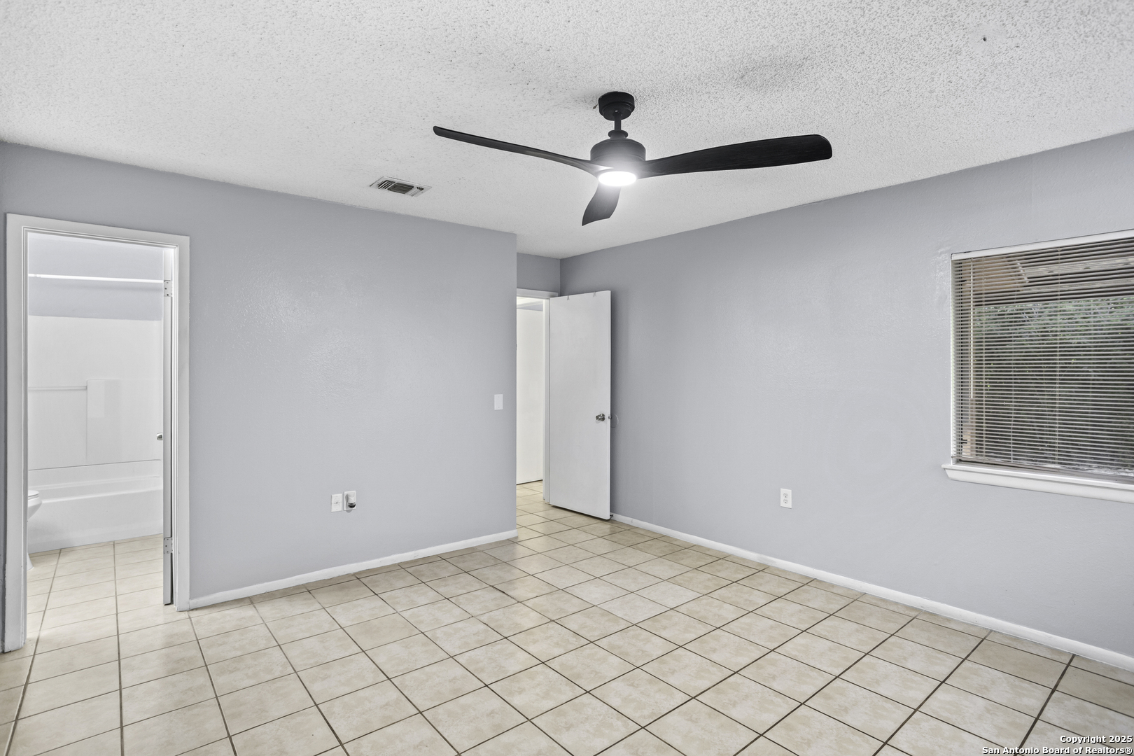 9651 Ivy Bend San Antonio TX 78250