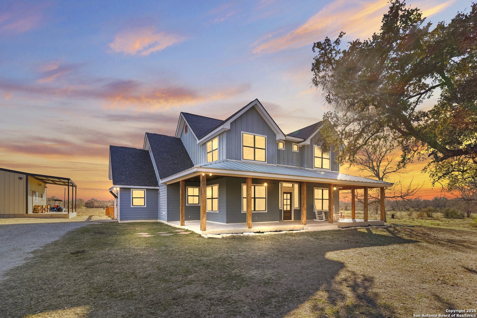 1711 Hartfield Road La Vernia TX 78121