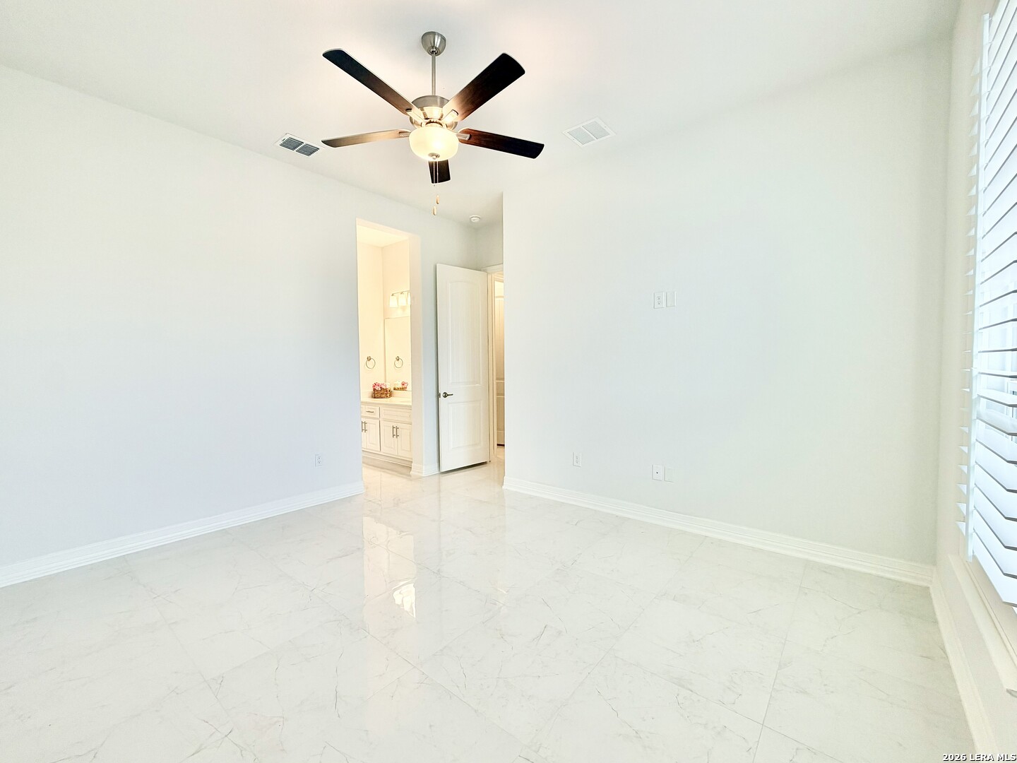 4051 Wood Creek San Antonio TX 78257
