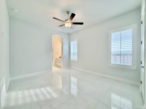4051 Wood Creek San Antonio TX 78257