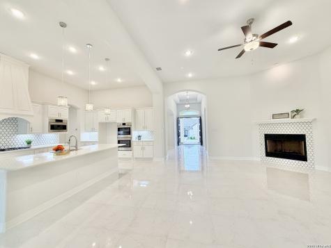 4051 Wood Creek San Antonio TX 78257