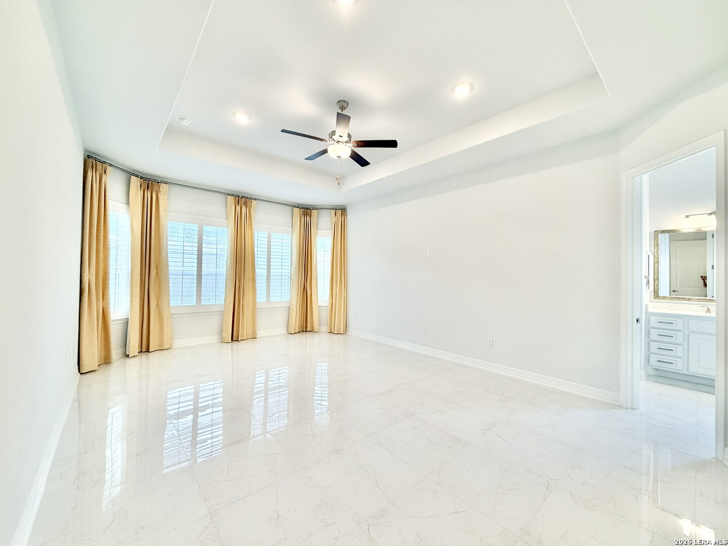 4051 Wood Creek San Antonio TX 78257