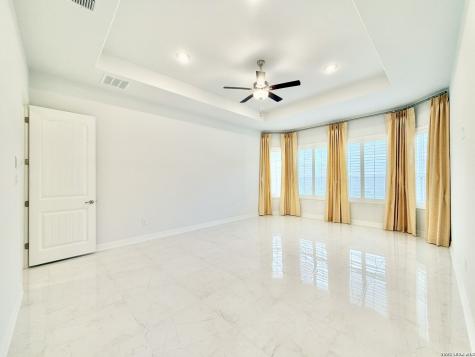 4051 Wood Creek San Antonio TX 78257