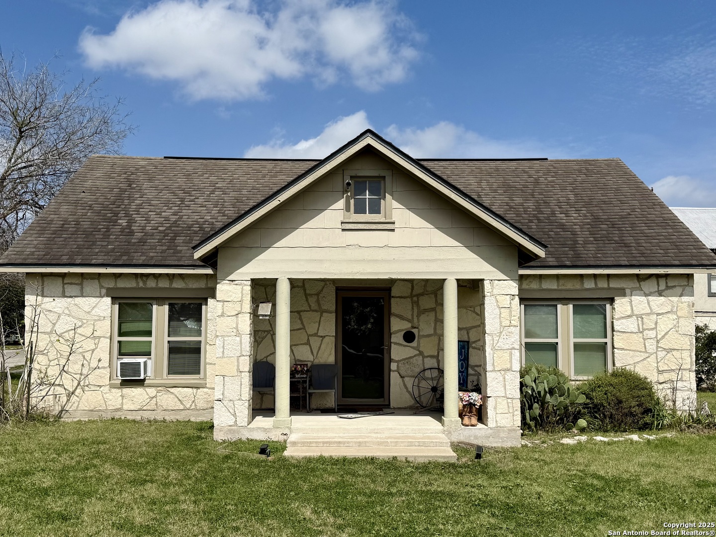 705 Weir Karnes City TX 78118