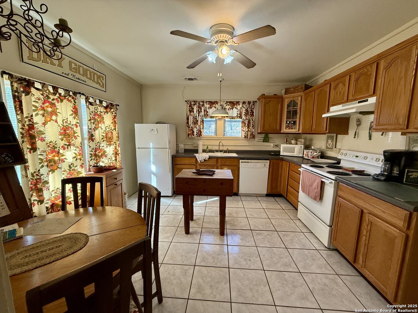 705 Weir Karnes City TX 78118