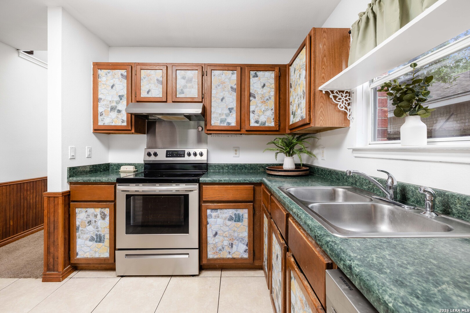 8663 Silent Oaks San Antonio TX 78250
