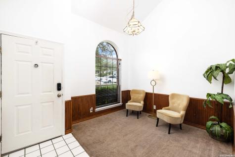 8663 Silent Oaks San Antonio TX 78250