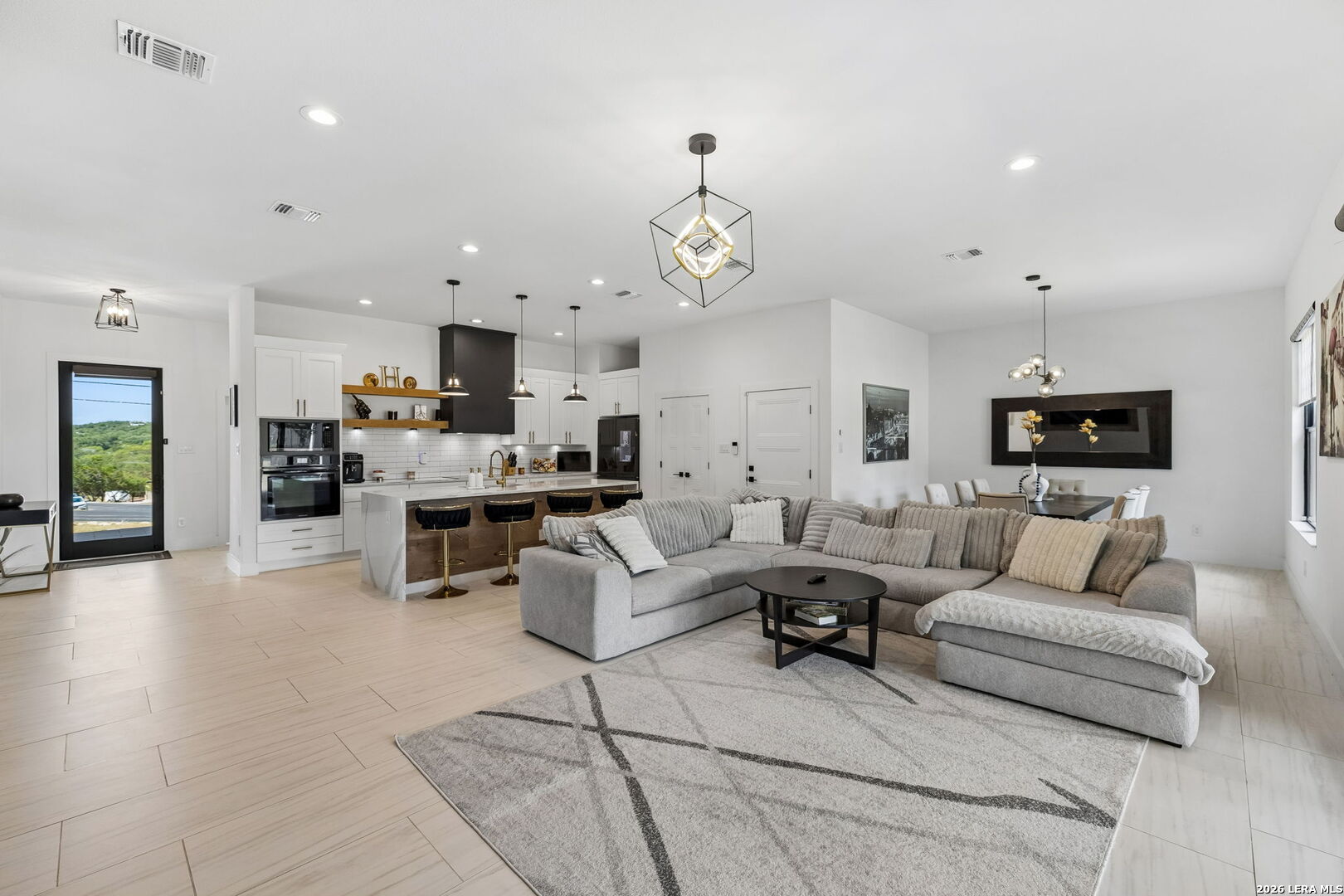 216 Midnight Drive San Antonio TX 78260