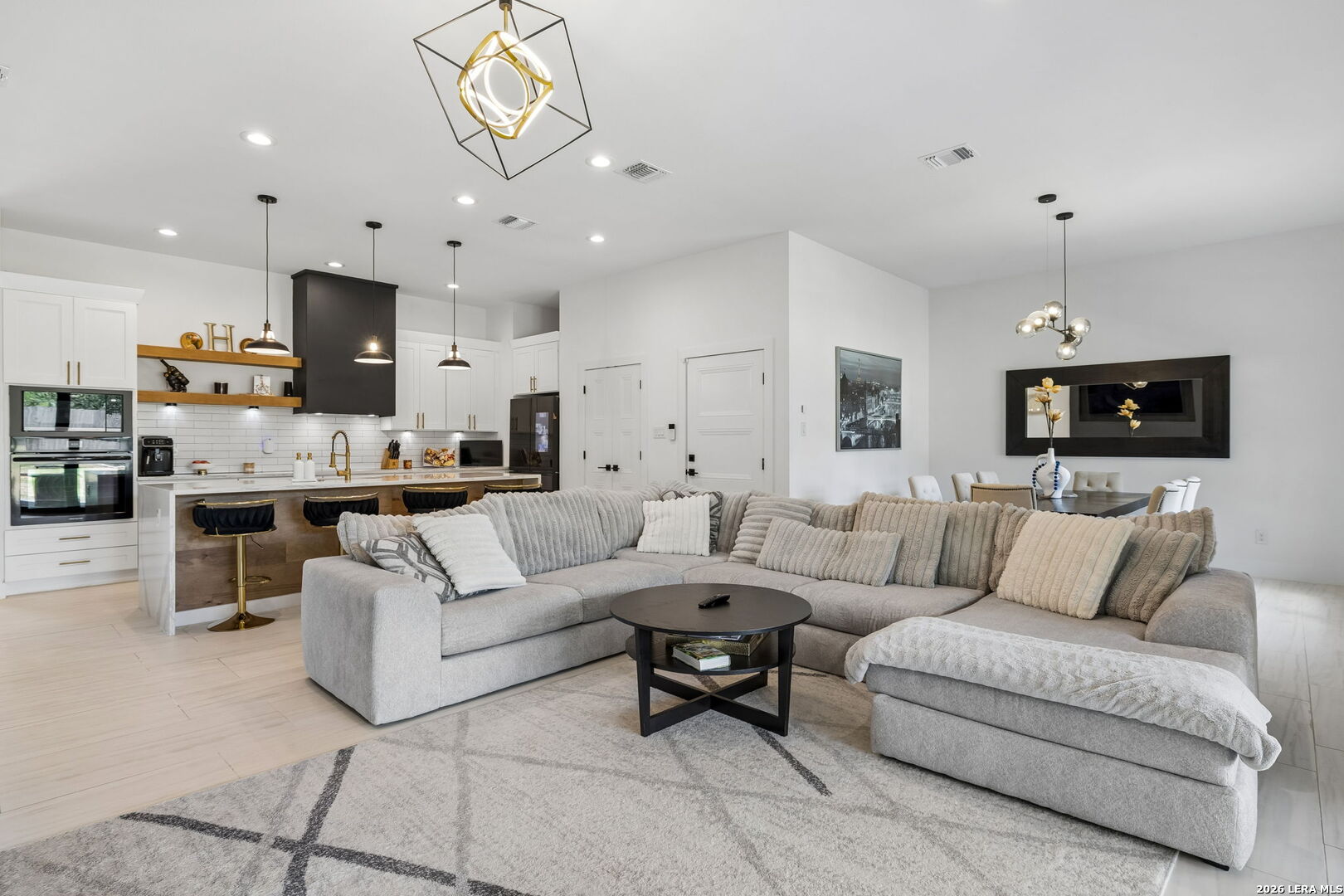 216 Midnight Drive San Antonio TX 78260