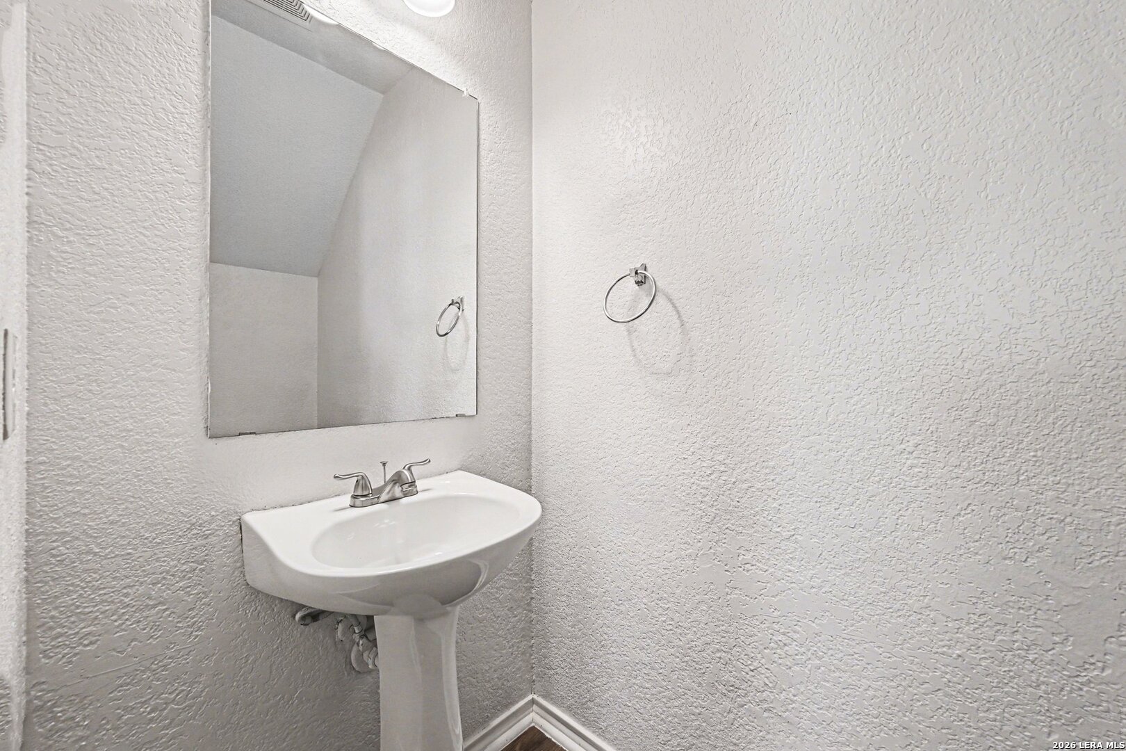 9315 Juniper San Antonio TX 78254