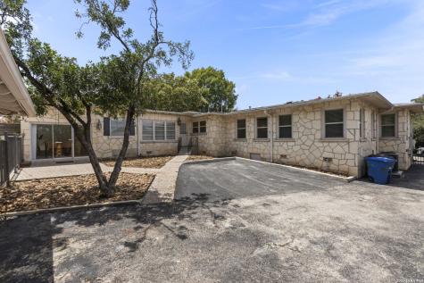 206 E Agarita Avenue San Antonio TX 78212
