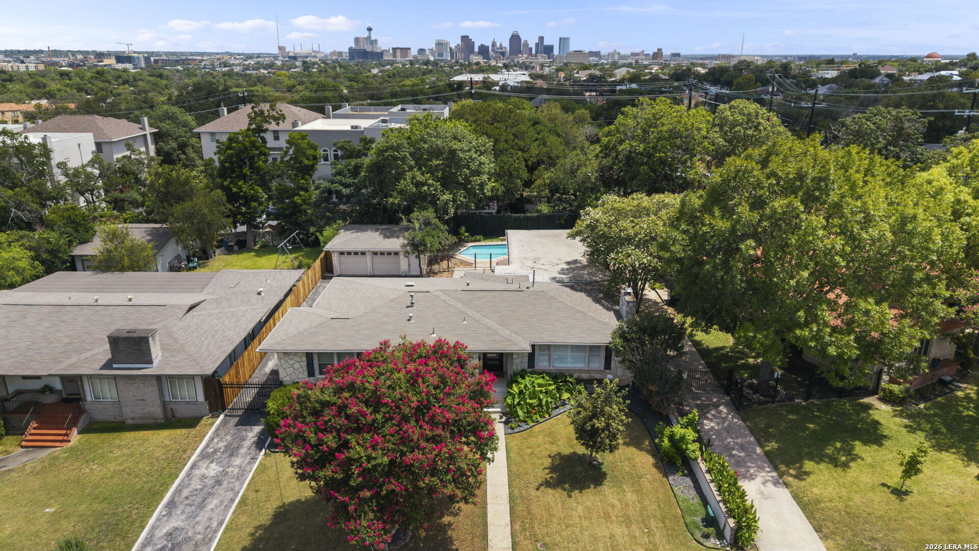 206 E Agarita Avenue San Antonio TX 78212