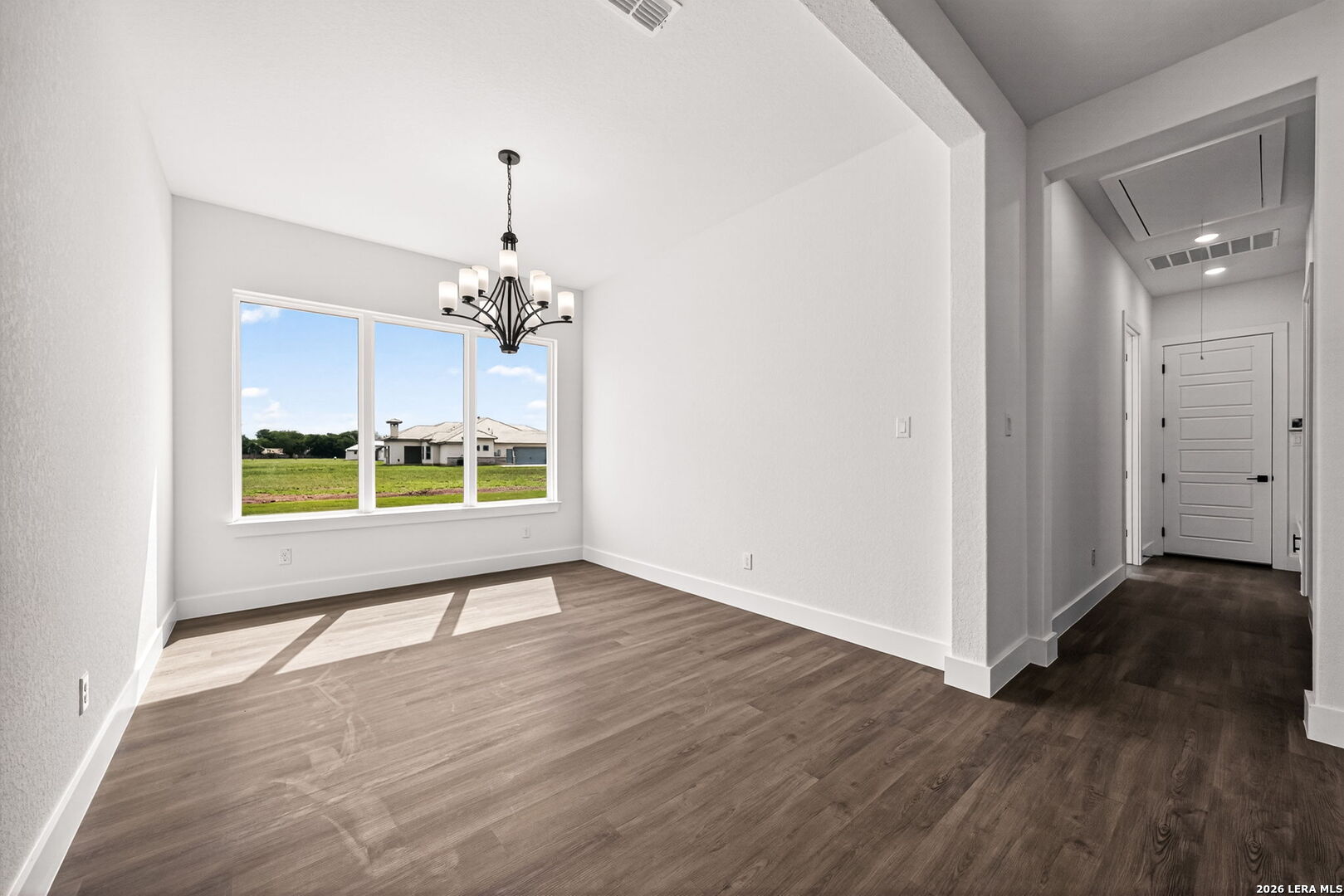 302 Venado Oaks Castroville TX 78009