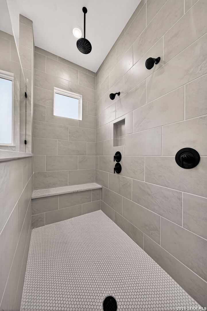 302 Venado Oaks Castroville TX 78009