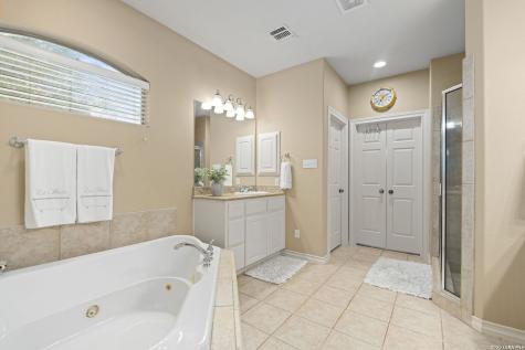 3226 Roan Way San Antonio TX 78259