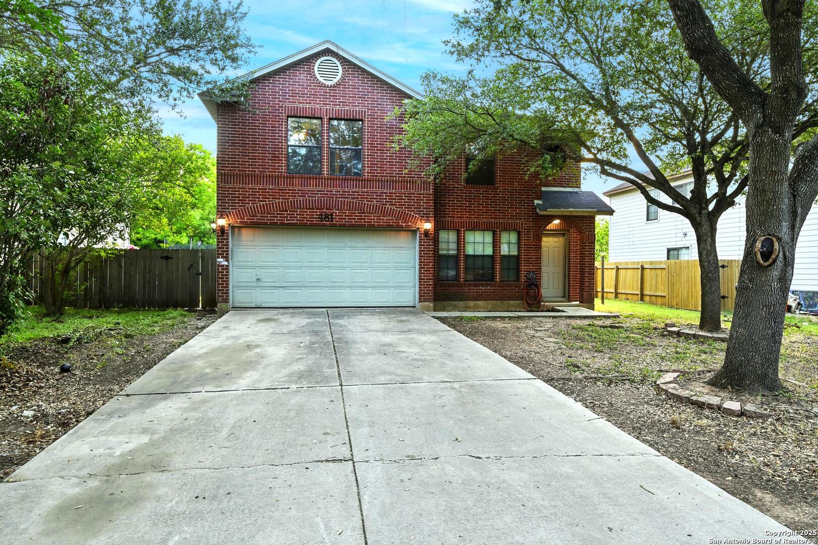481 Whispering Hlw Kyle TX 78640