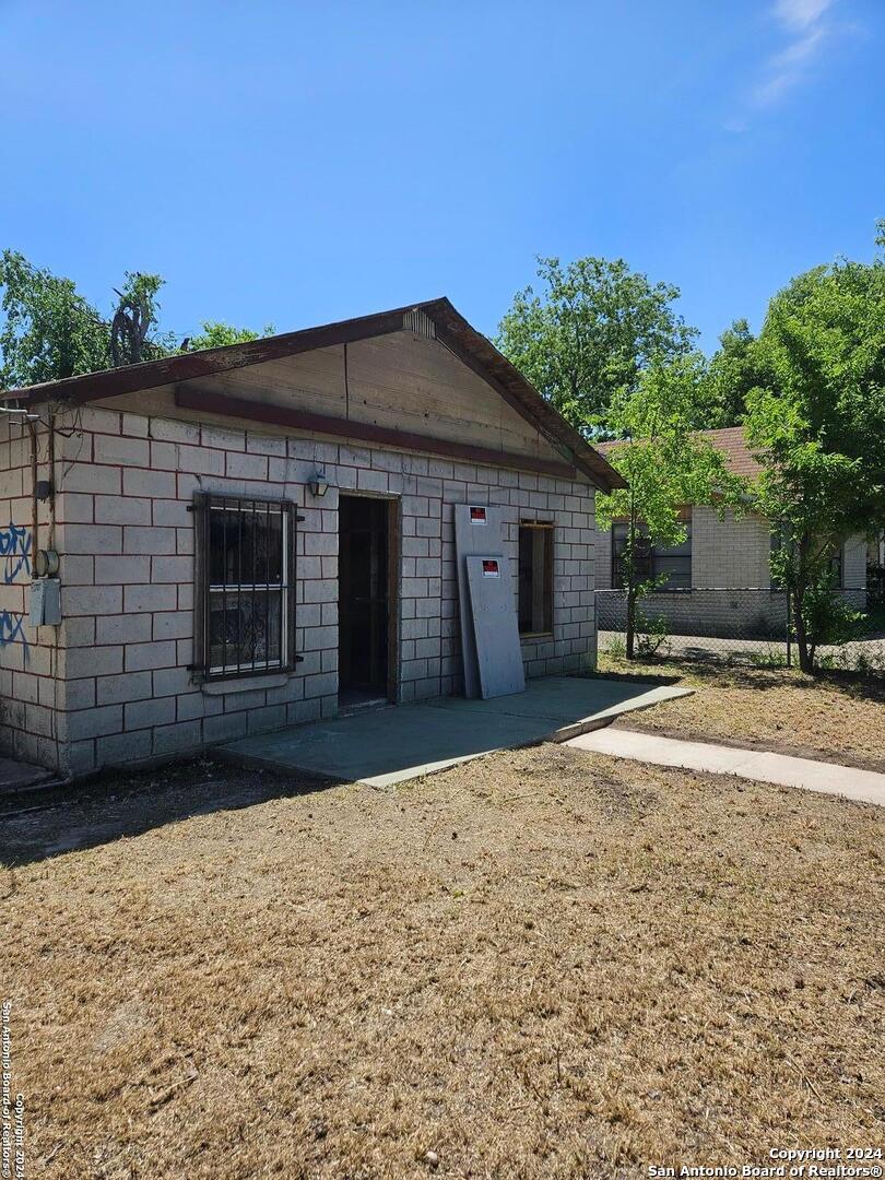 1710 Hidalgo Street San Antonio TX 78207