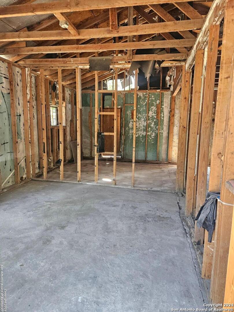 1710 Hidalgo Street San Antonio TX 78207