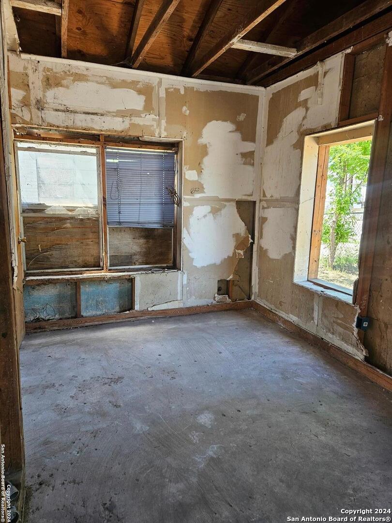 1710 Hidalgo Street San Antonio TX 78207