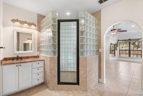 106 Oak Meadow Lane Boerne TX 78006
