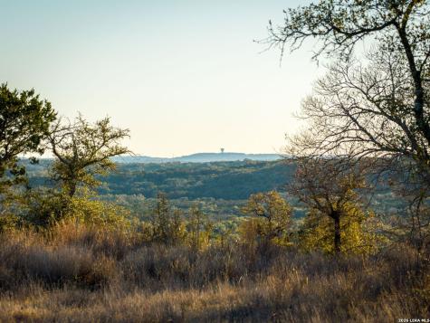 1829 Paradise Parkway Canyon Lake TX 78133