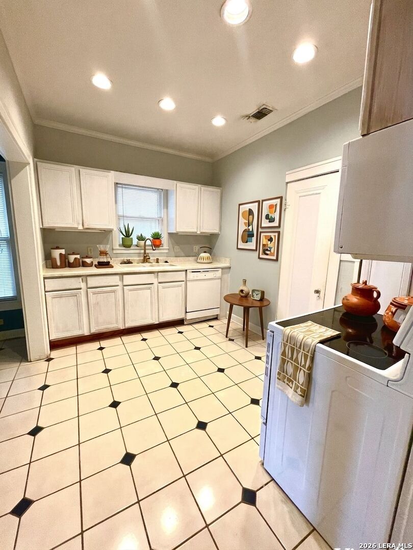 307 Furr Drive San Antonio TX 78201