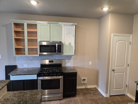 157 Fawn Trace San Antonio TX 78253