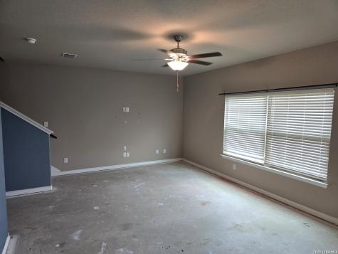 157 Fawn Trace San Antonio TX 78253