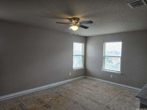 157 Fawn Trace San Antonio TX 78253