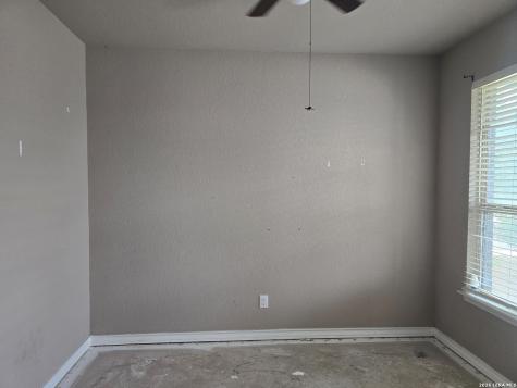 157 Fawn Trace San Antonio TX 78253