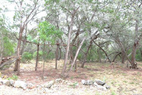 201 County Road 2470 Hondo TX 78861