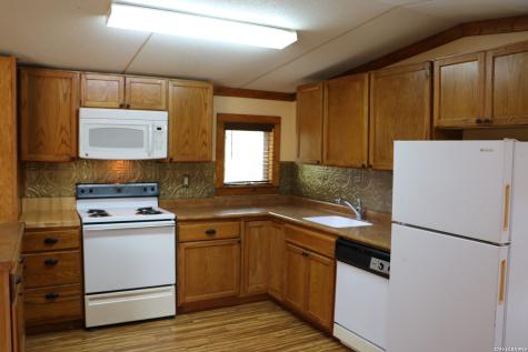 201 County Road 2470 Hondo TX 78861